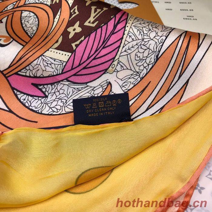 Louis Vuitton Scarf LVS00055